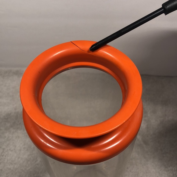 Bundle of 3 Tupperware Product. Pasta Container,Egg Separator, Measuring Spoons. - Picture 13 of 16